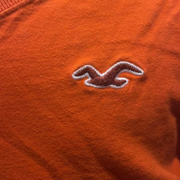 Hollister Tee - Picture 2 of 8